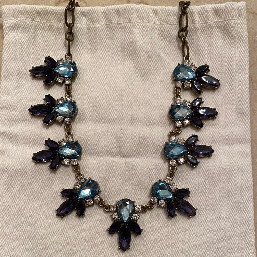 Fashion necklace